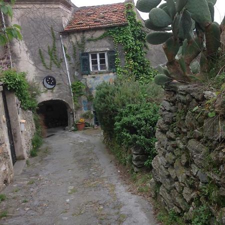 Bed and Breakfast La Luna E Sei Soldi Tovo San Giacomo Exterior foto